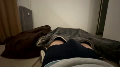 laveudos online show from November 6, 2025, 9:21 am