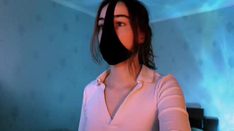 Snapshot of lavinda_lin chatting on October 8, 2025, 9:29 am Lavinda online show from October 8, 2025, 9:29 am