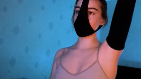 Snapshot of lavinda_lin chatting on October 14, 2025, 2:07 pm Lavinda online show from October 14, 2025, 2:07 pm