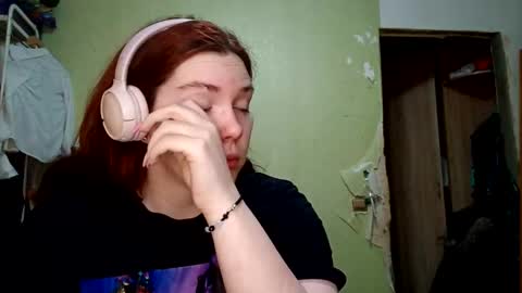 Snapshot of lavonesorge chatting on February 27, 2026, 6:24 am Adeline online show from February 27, 2026, 6:24 am