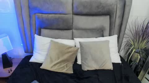 layla_clarke online show from March 3, 2025, 6:37 am