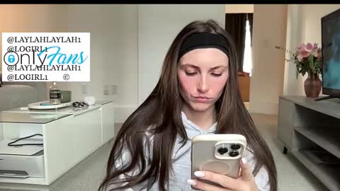 Snapshot of laylahlaylah1 chatting on February 19, 2026, 4:03 pm laylahlaylah1 online show from February 19, 2026, 4:03 pm