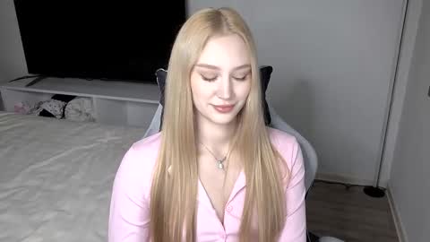 LaylaPretty001 online show from February 21, 2026, 9:21 am