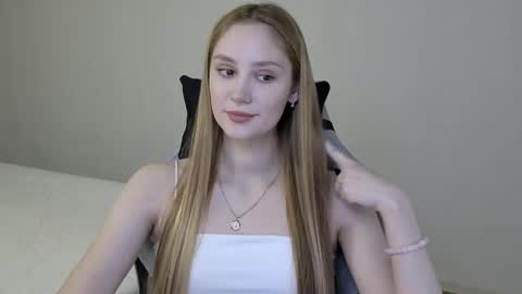 Snapshot of laylla001 chatting on February 12, 2025, 7:13 am Laylla001 online show from February 12, 2025, 7:13 am