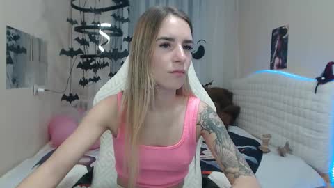 laymablast online show from October 31, 2025, 7:20 am