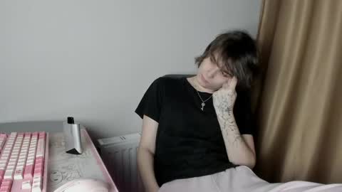 Alex online show from April 16, 2026, 10:56 pm