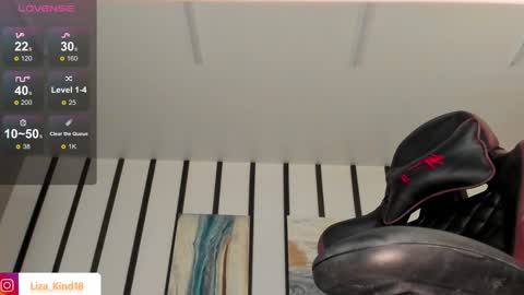 lazyginger online show from December 24, 2024, 6:11 am