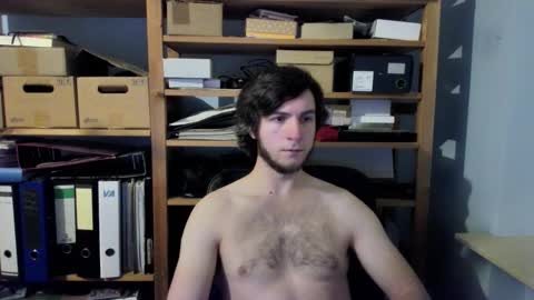 Snapshot of le_fe chatting on January 5, 2026, 7:39 pm le_fe online show from January 5, 2026, 7:39 pm