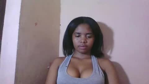 lea96546 online show from February 17, 2026, 9:17 am