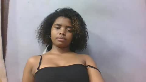 lea96546 online show from April 3, 2026, 5:16 am