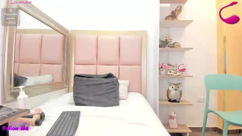 Lea online show from February 27, 2025, 8:20 pm