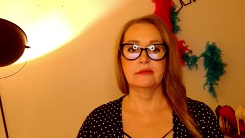 Snapshot of leadesire chatting on February 20, 2025, 3:08 pm LEA online show from February 20, 2025, 3:08 pm