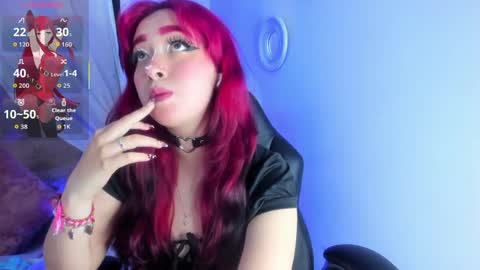 Snapshot of leah_cherry chatting on April 22, 2026, 9:38 pm Leah online show from April 22, 2026, 9:38 pm