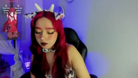 Snapshot of leah_cherry chatting on April 23, 2026, 11:18 pm Leah online show from April 23, 2026, 11:18 pm
