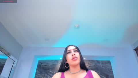 leahlombardi_ online show from February 6, 2026, 2:49 am