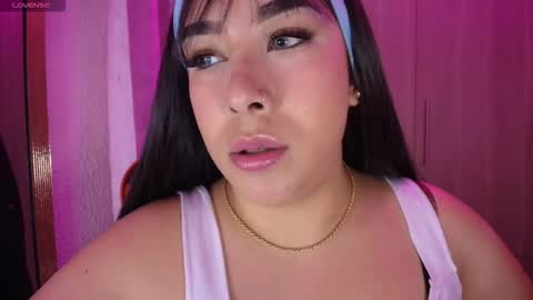 leah online show from November 17, 2025, 1:28 pm