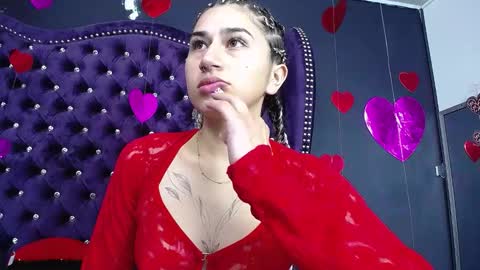 leamoreau online show from February 15, 2025, 10:33 am