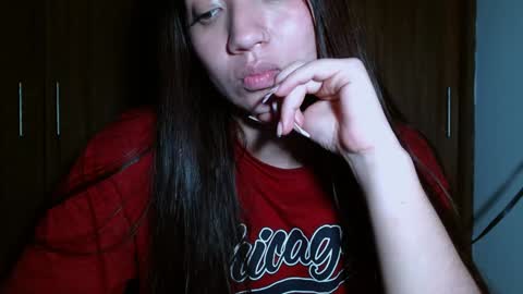 Snapshot of leanaalhub chatting on December 12, 2024, 10:45 am leanaalhub online show from December 12, 2024, 10:45 am