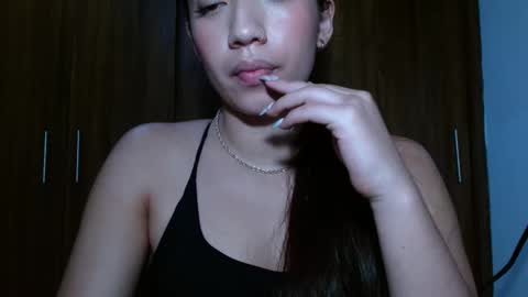 Snapshot of leanaalhub chatting on March 1, 2025, 4:15 am leanaalhub online show from March 1, 2025, 4:15 am