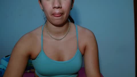 Snapshot of leanaalhub chatting on March 7, 2025, 7:30 am leanaalhub online show from March 7, 2025, 7:30 am