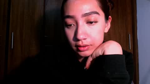 Snapshot of leanaalhub chatting on October 1, 2025, 4:07 am leanaalhub online show from October 1, 2025, 4:07 am