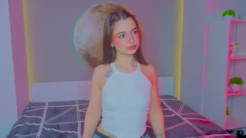 Snapshot of leandraconcatelli chatting on March 9, 2026, 7:51 pm Sophie online show from March 9, 2026, 7:51 pm