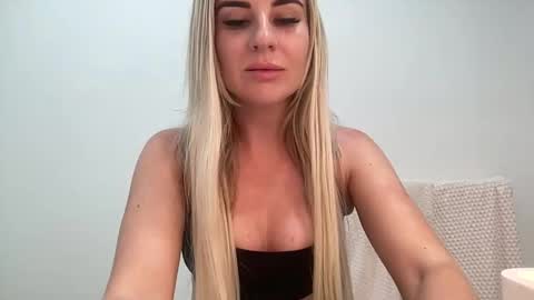 Leanna online show from January 30, 2025, 10:29 am