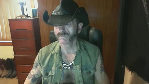 Snapshot of leathergreaser chatting on February 11, 2026, 8:03 pm leathergreaser online show from February 11, 2026, 8:03 pm
