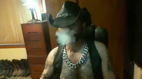 Snapshot of leathergreaser chatting on March 2, 2026, 8:26 pm leathergreaser online show from March 2, 2026, 8:26 pm