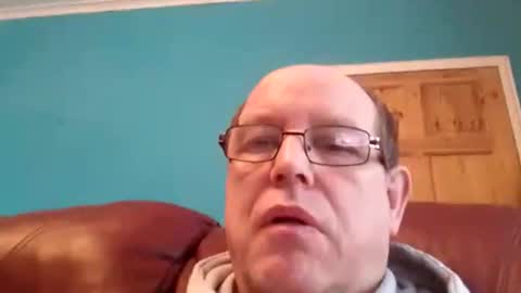 leatherpants68 online show from December 15, 2025, 12:31 pm