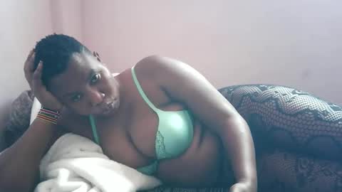 Snapshot of leekekee chatting on October 27, 2025, 8:07 am leekekee online show from October 27, 2025, 8:07 am