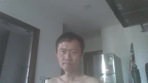 leeminhao online show from February 8, 2025, 2:15 am