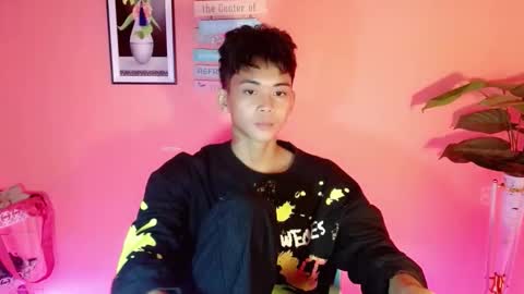 Snapshot of leemoreno18 chatting on October 19, 2025, 6:08 pm leemoreno18 online show from October 19, 2025, 6:08 pm