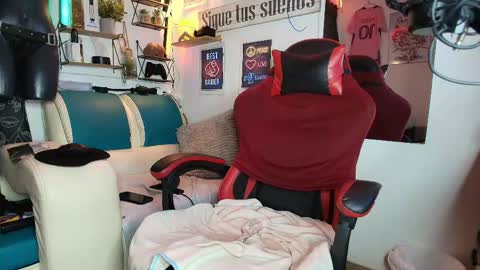 leenar_key online show from April 29, 2026, 5:30 pm