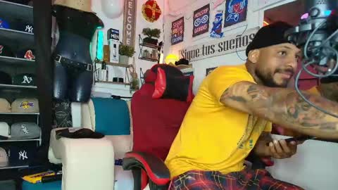 leenar_key online show from April 30, 2026, 12:22 pm