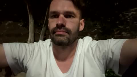 Snapshot of leexxx_69 chatting on October 17, 2025, 3:20 am leexxx_69 online show from October 17, 2025, 3:20 am