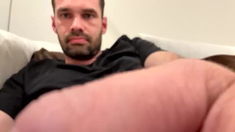 Snapshot of leexxx_69 chatting on October 28, 2025, 1:09 am leexxx_69 online show from October 28, 2025, 1:09 am