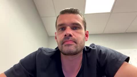 Snapshot of leexxx_69 chatting on November 5, 2025, 9:26 pm leexxx_69 online show from November 5, 2025, 9:26 pm