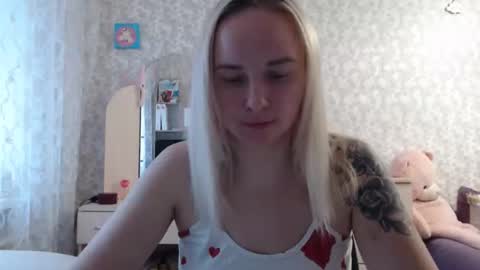 leggywily25 online show from October 23, 2025, 10:14 am