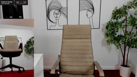 Elle  online show from February 10, 2025, 12:50 pm