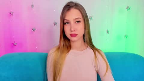 leiawow online show from December 19, 2025, 8:54 am