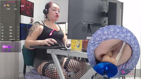 Snapshot of leidycrstnch21 chatting on January 17, 2026, 2:11 pm LeidyDi223 online show from January 17, 2026, 2:11 pm