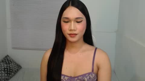 leighs_celine online show from February 16, 2026, 6:04 pm