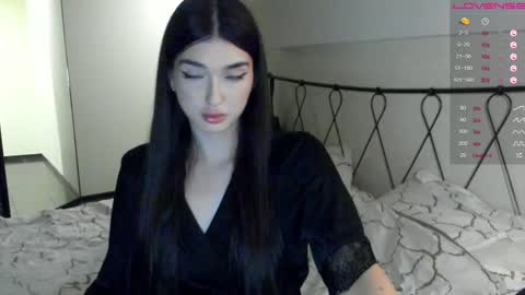 Leila online show from December 27, 2024, 6:20 pm