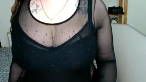 Leila online show from November 16, 2025, 7:36 am