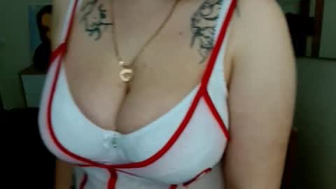 Snapshot of leila_beayte_ chatting on March 30, 2026, 4:24 am Leila online show from March 30, 2026, 4:24 am