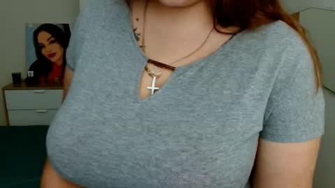 Snapshot of leila_beayte_ chatting on April 9, 2026, 4:45 am Leila online show from April 9, 2026, 4:45 am