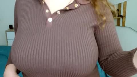 Snapshot of leila_beayte_ chatting on April 15, 2026, 4:41 am Leila online show from April 15, 2026, 4:41 am