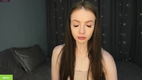 leiladream online show from February 1, 2026, 4:22 am