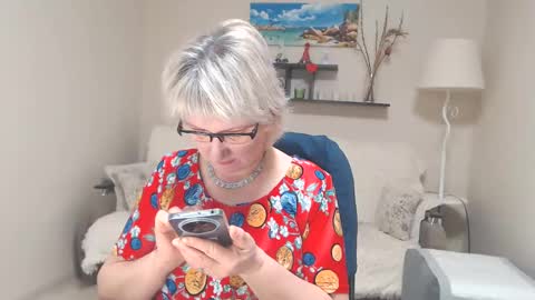 Leila Kinky online show from February 13, 2025, 4:11 am